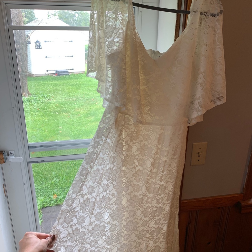 Size 18 torrid white lace dress. NWOT